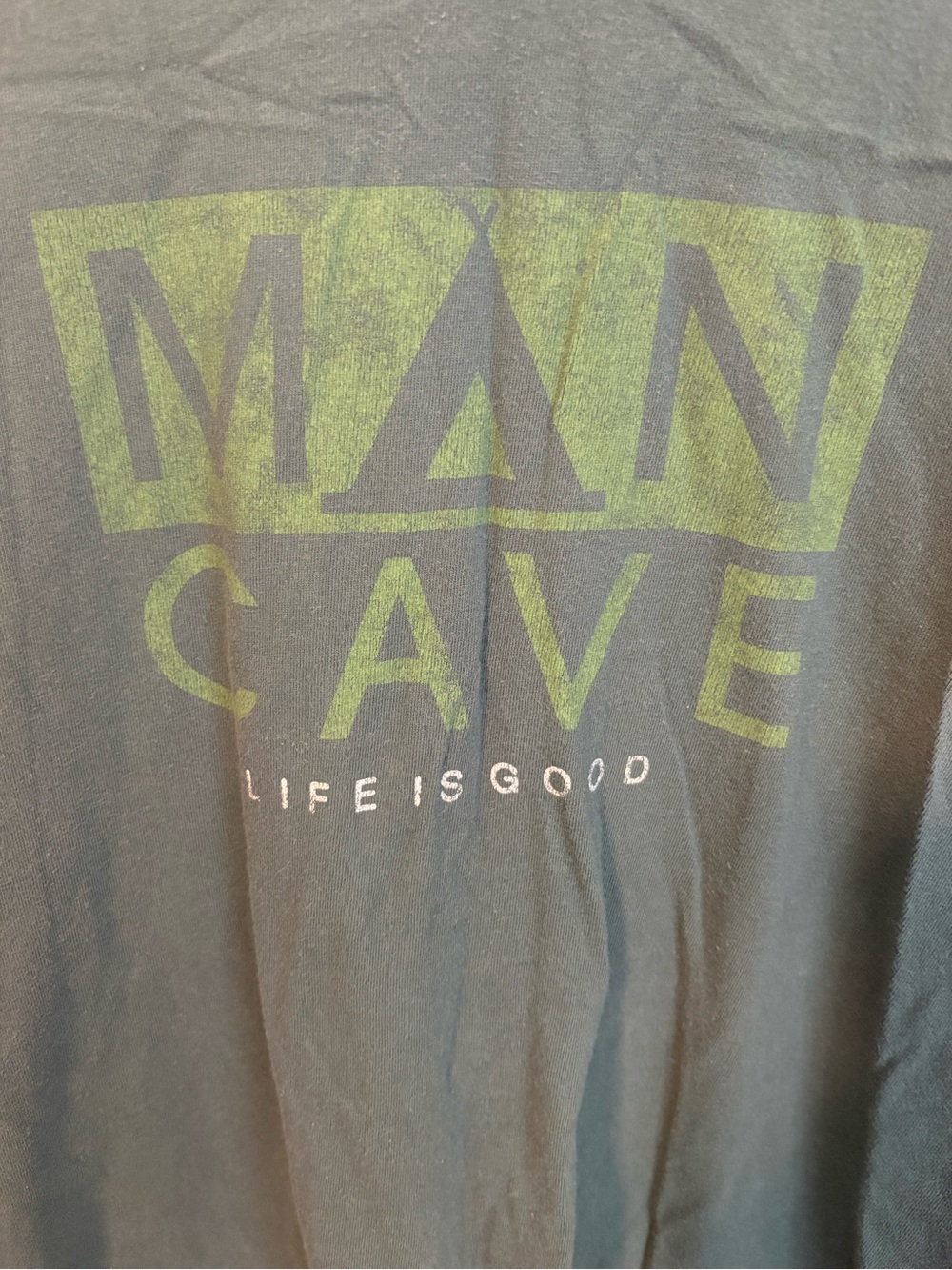Life Is Good Men's Dark Green Long Sleeve 'Man Cave' Graphic Tee - Picture 2 of 6